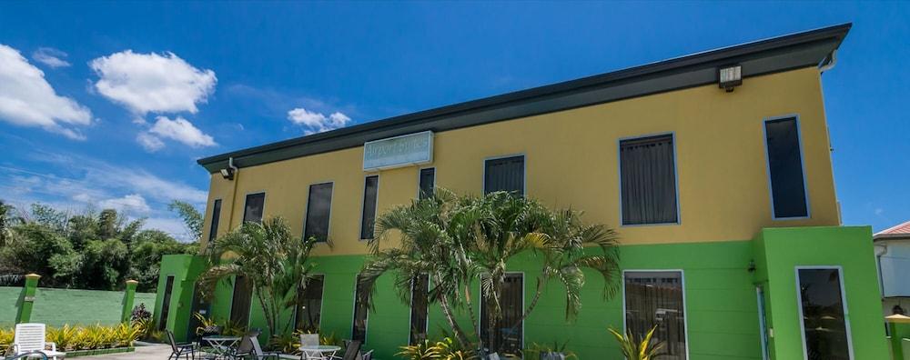 Airport Suites Hotel Piarco Exterior photo